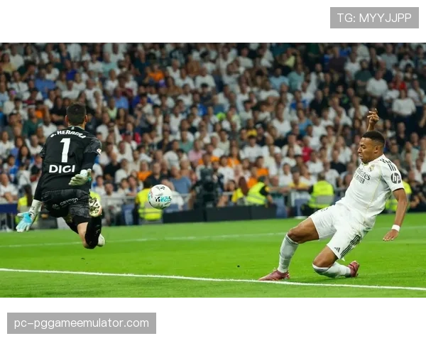 西甲下赛季将引入半自动越位识别技术，已在部分球场测试